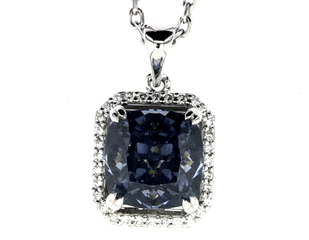 Колие от бяло злато с диаманти и сапфир 4.92 карата Limited edition Bahrain Diamond Exhibition