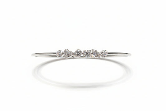 Дамска твърда гривна от бяло злато с диаманти 0.38 карата