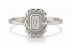 Пръстен от бяло злато с диаманти 0.04 карата