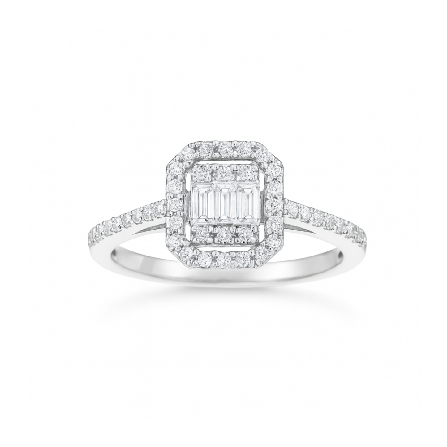 Пръстен от бяло злато с диаманти 0.36 карата