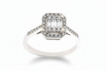 Дамски пръстен бяло злато с диаманти 0.42 карата