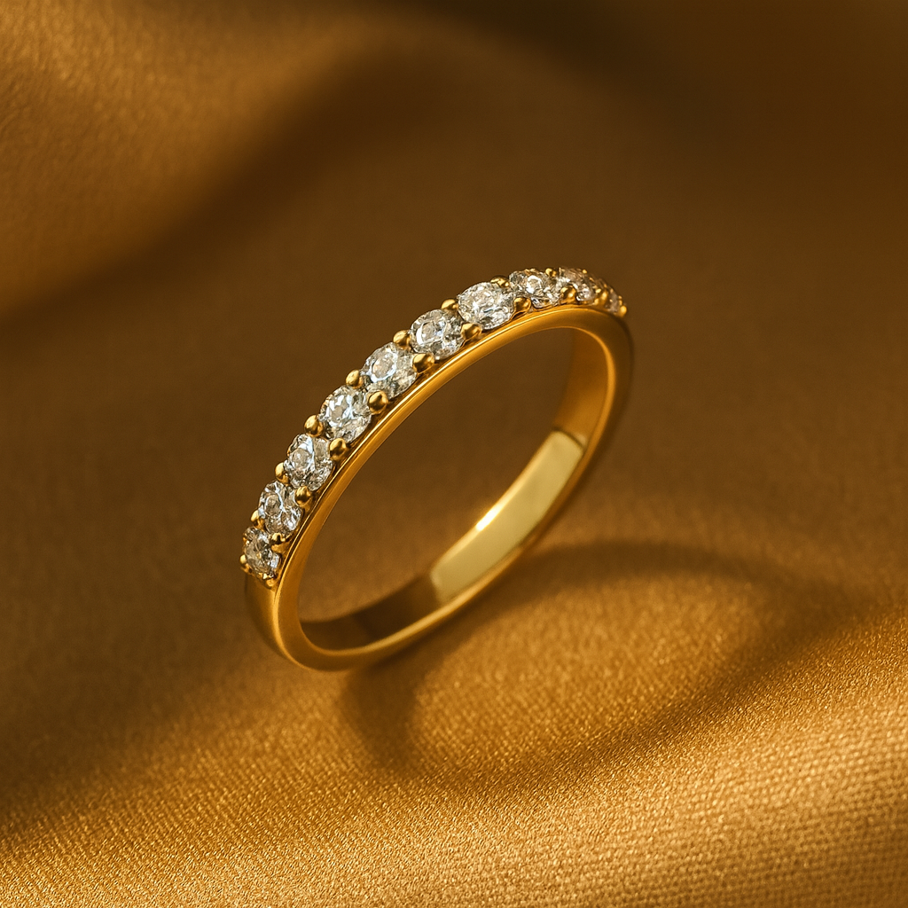 Дамски пръстен тип халка от жълто злато с диаманти 0.65 карата