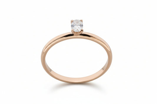 Годежен пръстен от розово злато с диамант овал