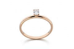 Годежен пръстен от розово злато с диамант овал