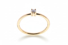 Годежен пръстен от жълто злато с диамант